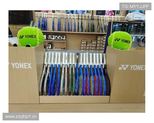 网球装备选购指南 如何挑选适合你的网球拍、球鞋和其他必备配件